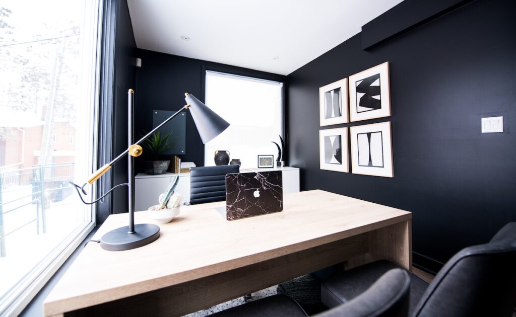 Cool Office Decor Ideas For Men