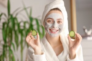 cucumber face mask as natural way to get rid of bags under eyes